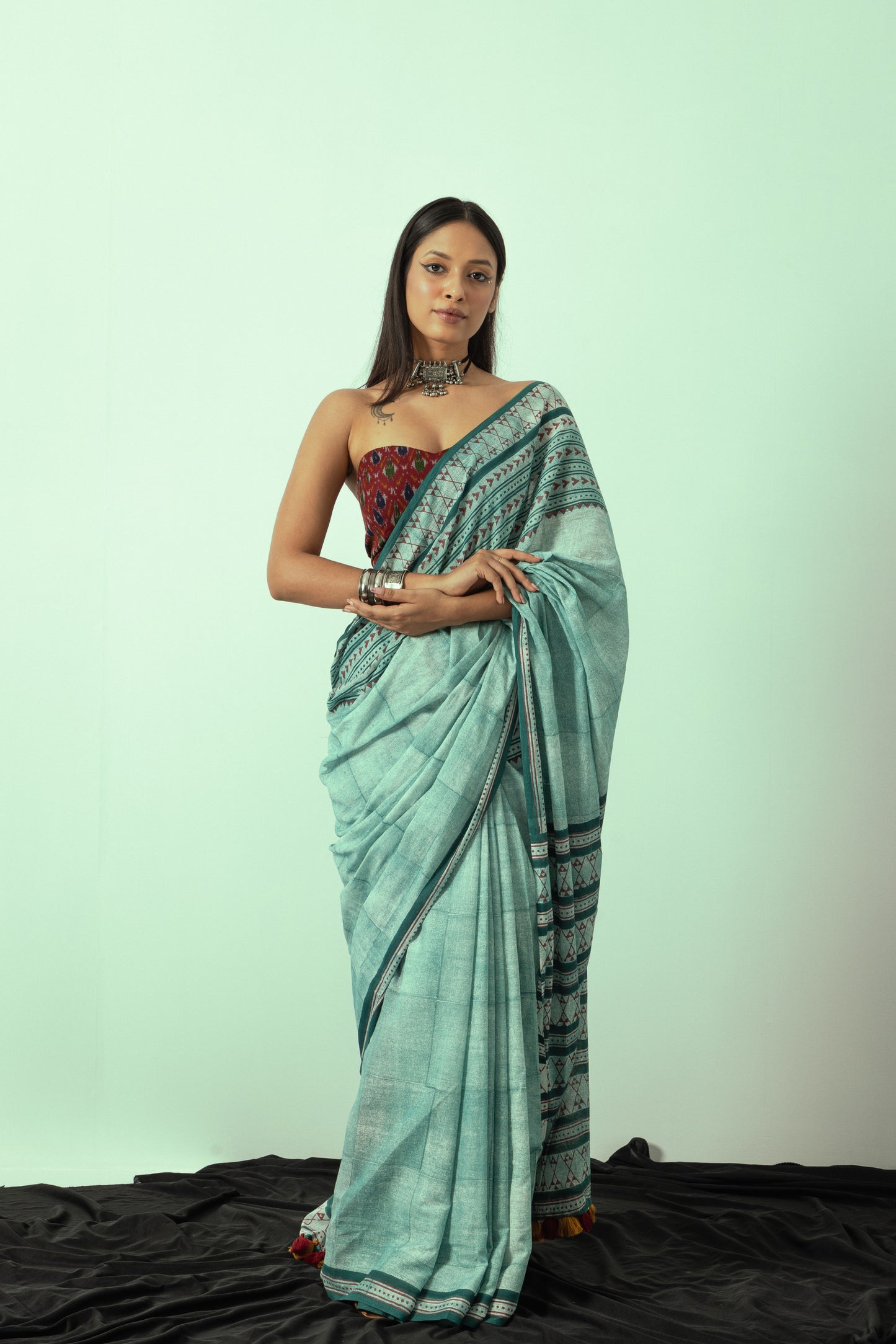 The Cotinga Saree set (with blouse piece)